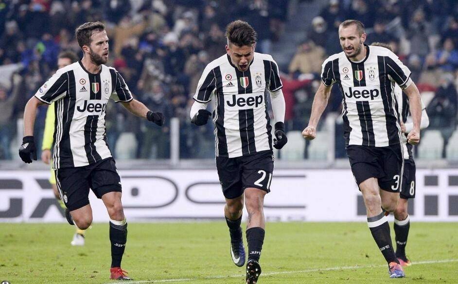 2025南宁马拉松 开场舞太燃了！（2025南宁马拉松：开场舞燃爆全场！）