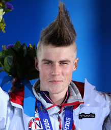 德转更新土超身价：奥纳纳跌至1500万欧，萨内跌至2300万欧（德转公布土超最新身价：奥纳纳跌至1500万欧，萨内降至2300万欧）