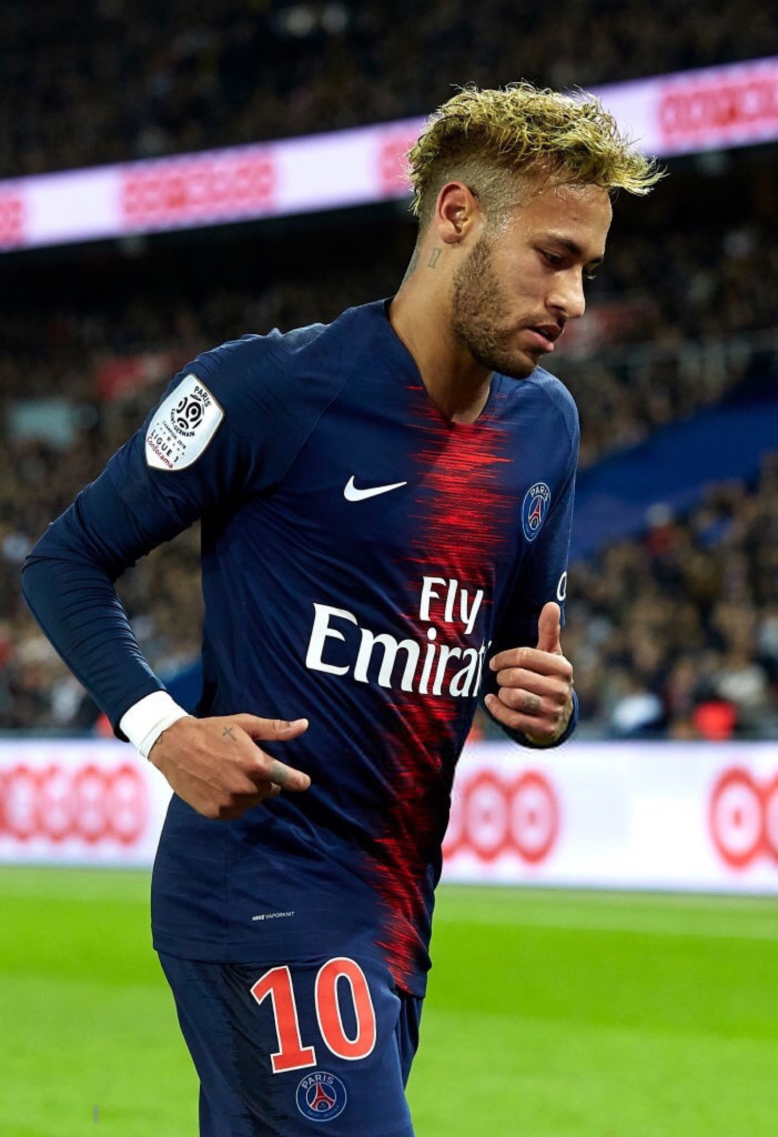 历史级表现！评论区都炸了（神级发挥！评论区炸锅了）