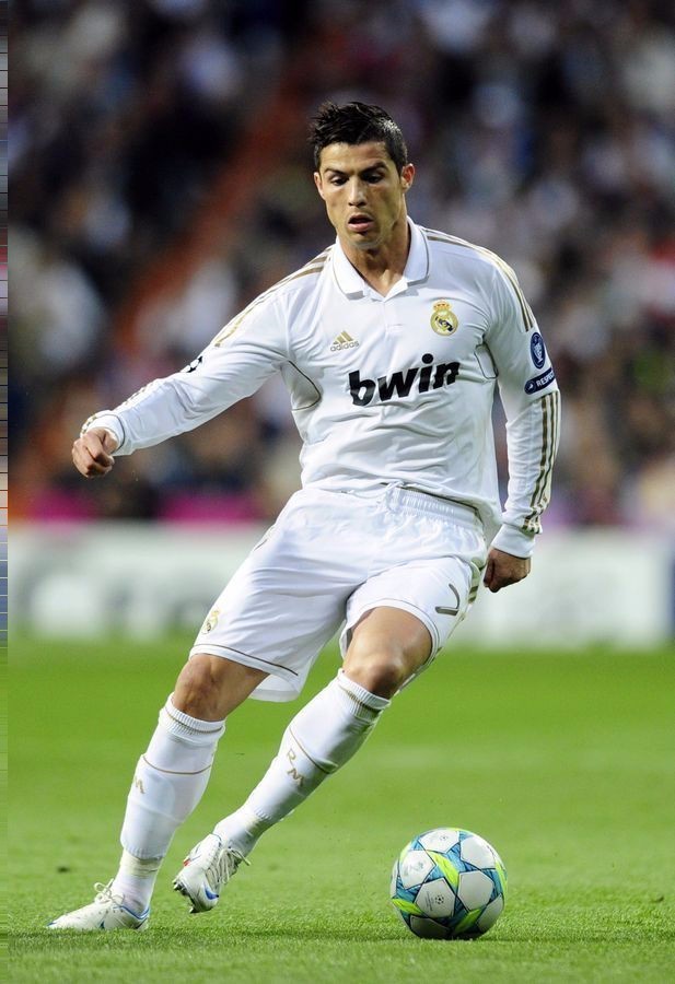 他是真正的绝代双骄继承人（他才是名副其实的绝代双骄传人）