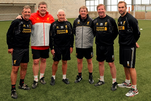 瓜帅怒斥：年纪大了，球员们竟然不尊重我！（瓜迪奥拉发火：我老了，球员竟不尊重我！）