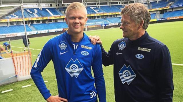 亚特兰大2-1逆转切尔西，德凯特拉雷传射，斯卡马卡建功（亚特兰大2-1翻盘切尔西：德凯特拉雷一传一射，斯卡马卡破门）