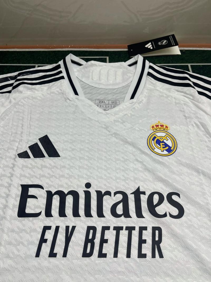 欧冠周最佳球员评选：奥斯梅恩、福登、梅里诺、福布斯（欧冠周最佳候选名单：奥斯梅恩、福登、梅里诺、福布斯）