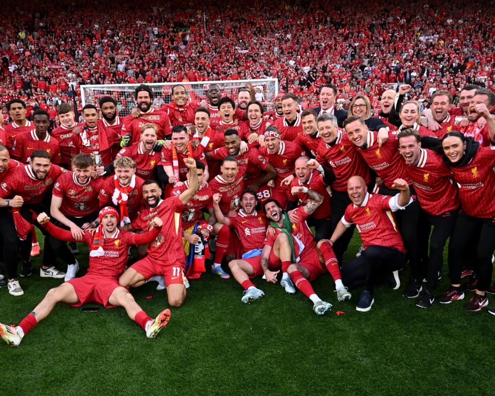 解放者杯战报：达尼洛制胜，弗拉门戈1-0帕尔梅拉斯夺冠（解放者杯决赛：达尼洛一锤定音，弗拉门戈1-0力克帕尔梅拉斯捧杯）