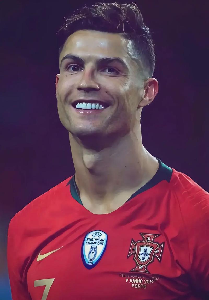 在重庆铜梁备战期间，U16国足参观了邱少云烈士纪念馆（U16国足重庆铜梁备战之余参访邱少云烈士纪念馆）